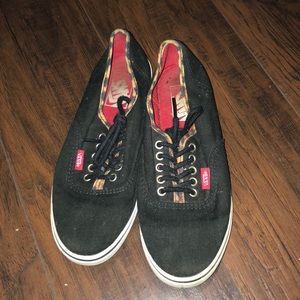 Women’s black/cheetah Vans